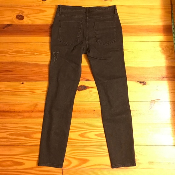 DKNY Black Distressed Skinny Jeans, NWT, 28 - Picture 9 of 14